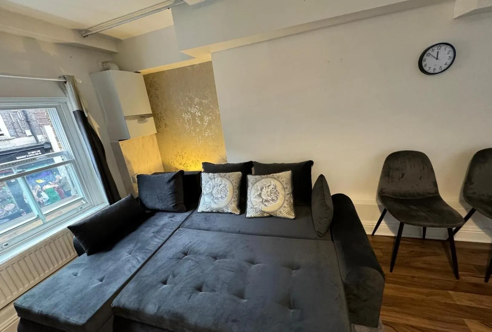 1 Bedroom Beautiful Apartment In Bricklane Londra