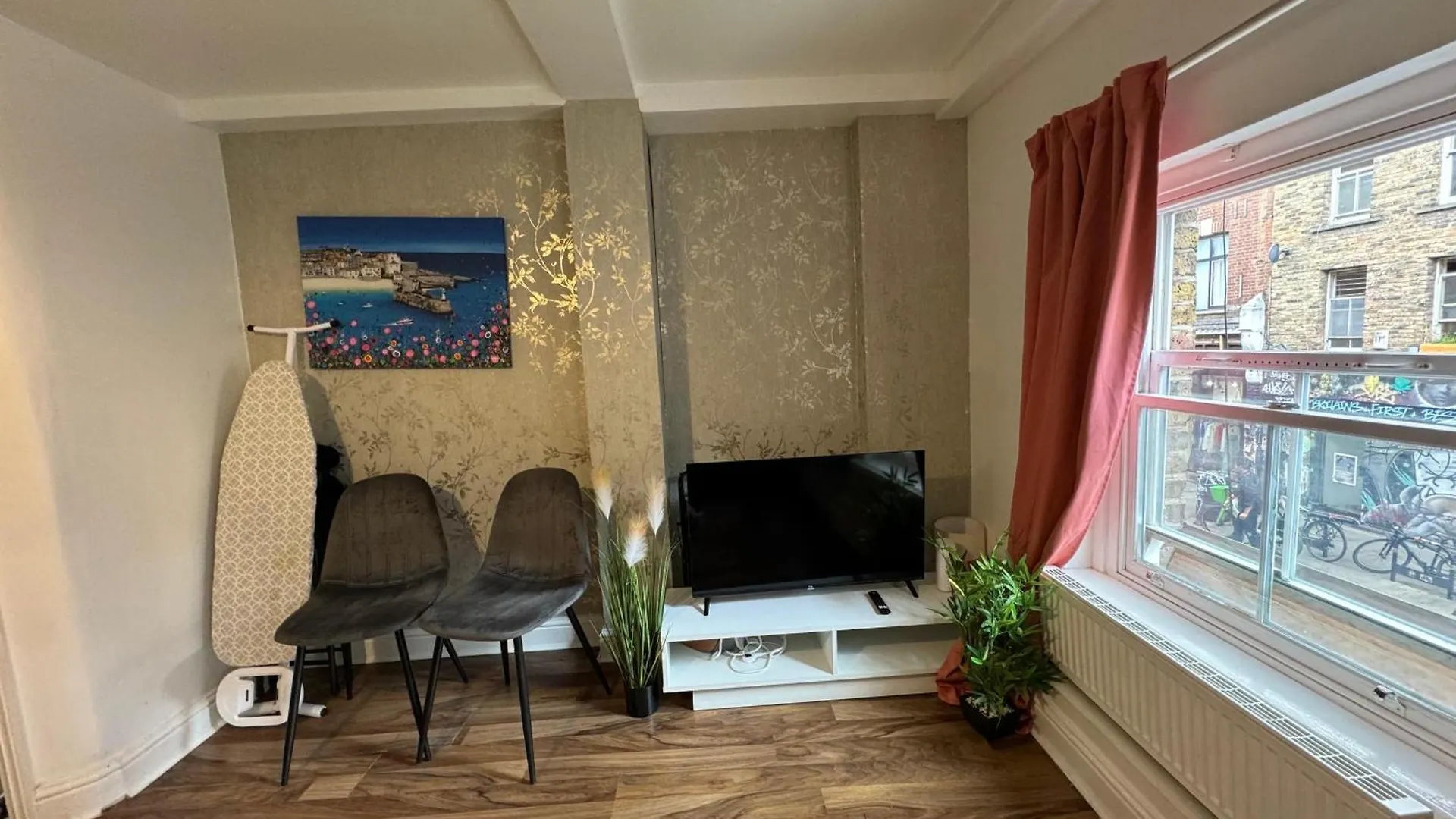 1 Bedroom Beautiful Apartment In Bricklane Londra