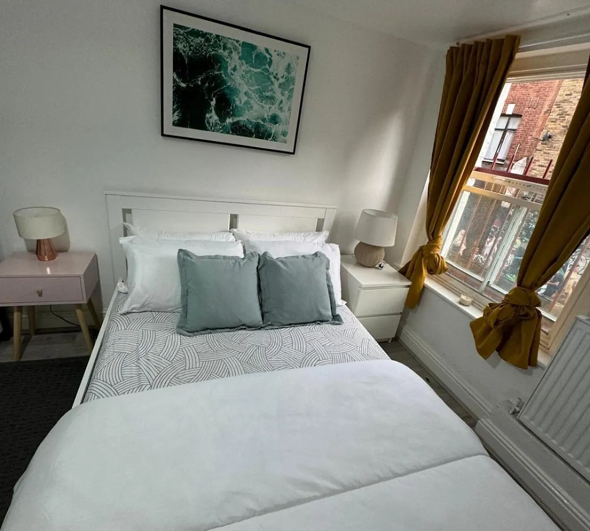 1 Bedroom Beautiful Apartment In Bricklane London