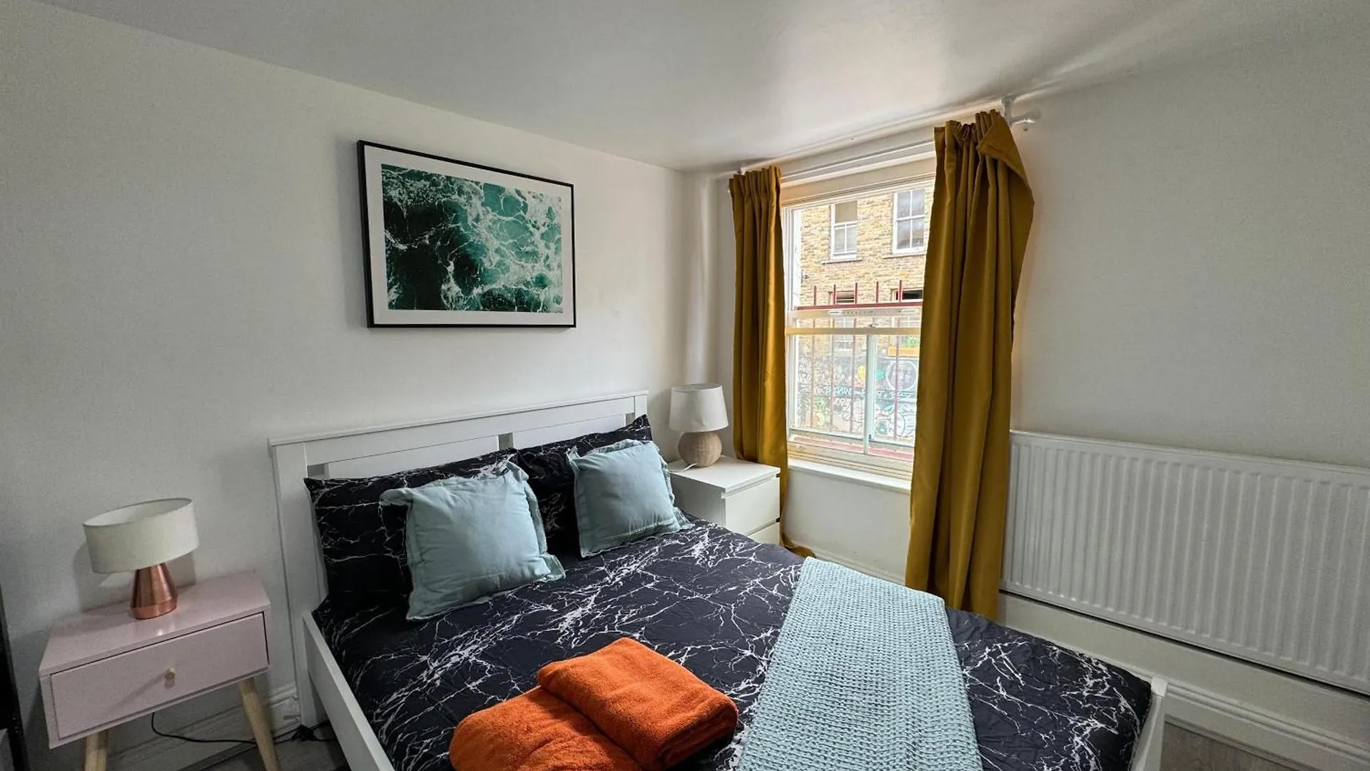 1 Bedroom Beautiful Apartment In Bricklane London