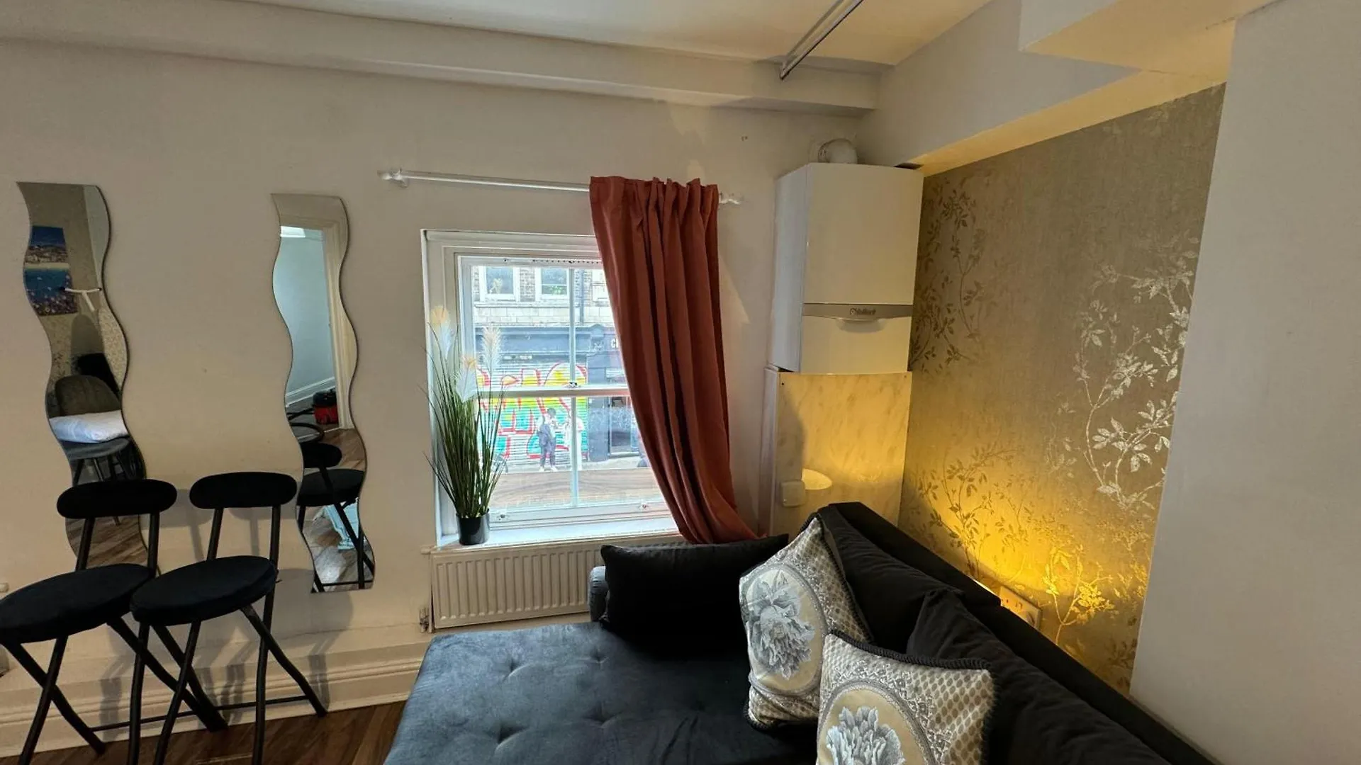 1 Bedroom Beautiful Apartment In Bricklane London