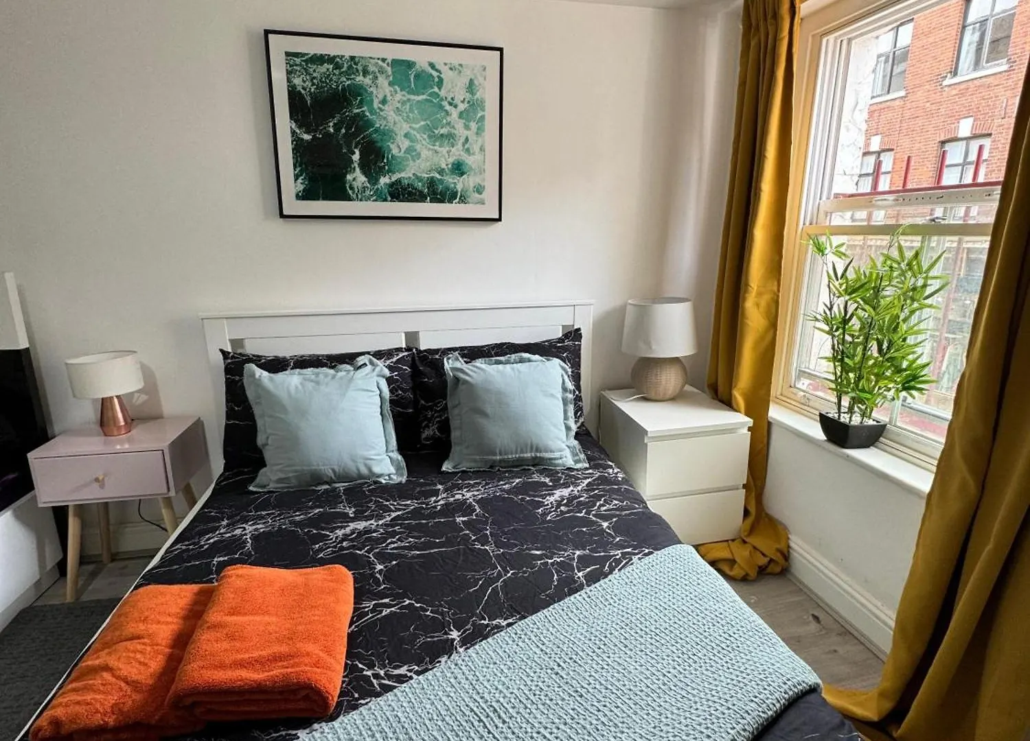1 Bedroom Beautiful Apartment In Bricklane London