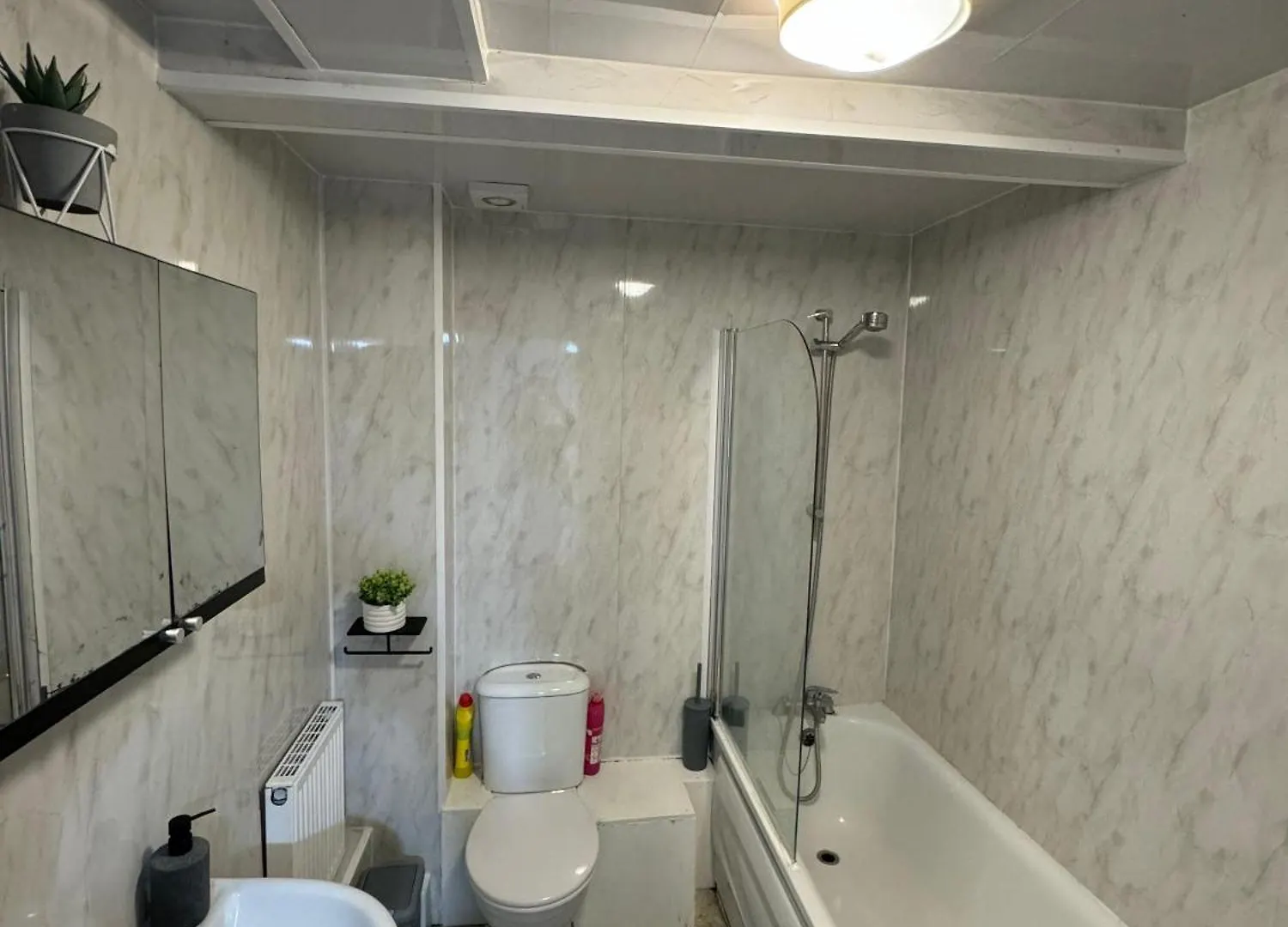1 Bedroom Beautiful Apartment In Bricklane London