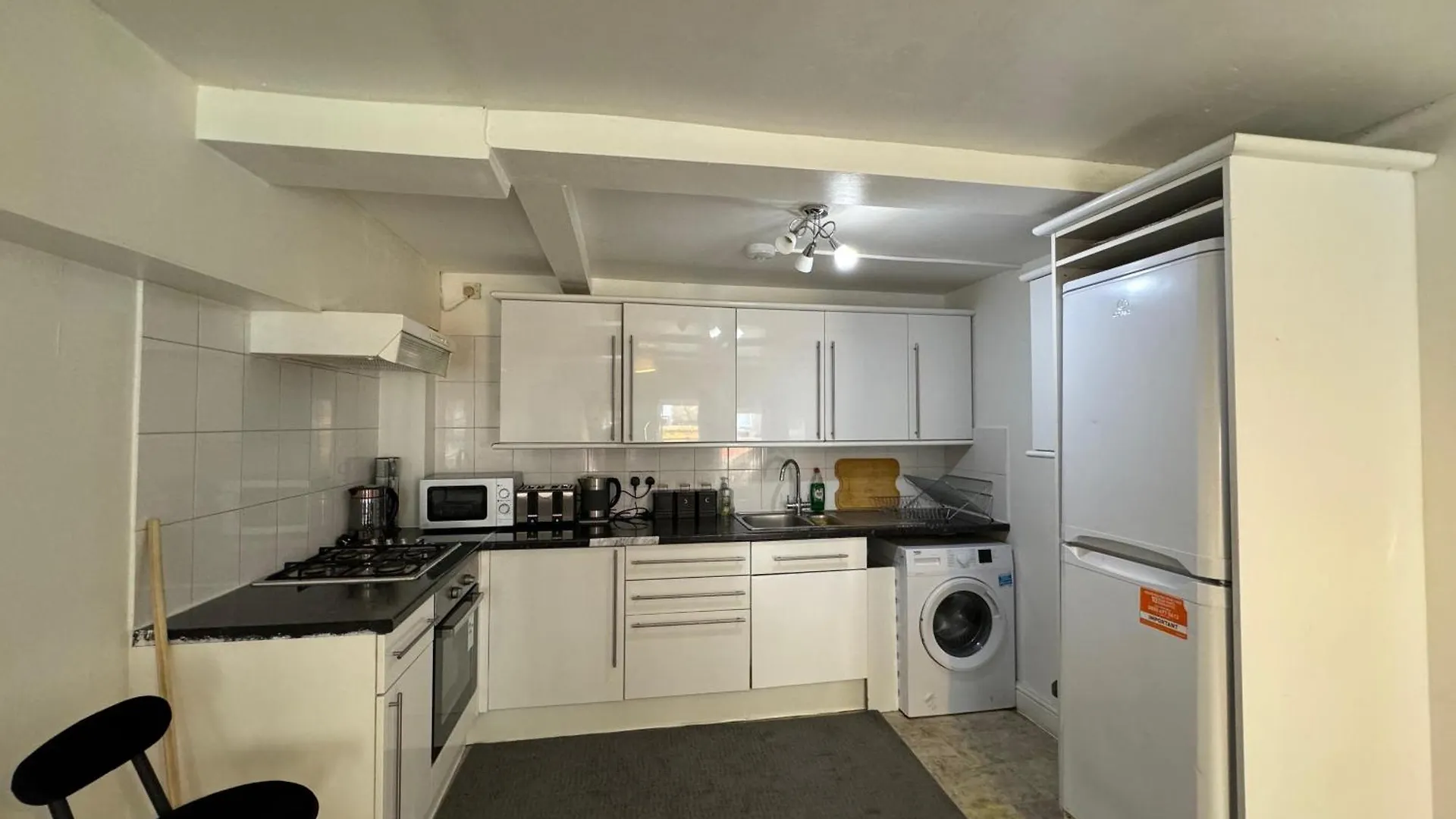 1 Bedroom Beautiful Apartment In Bricklane London